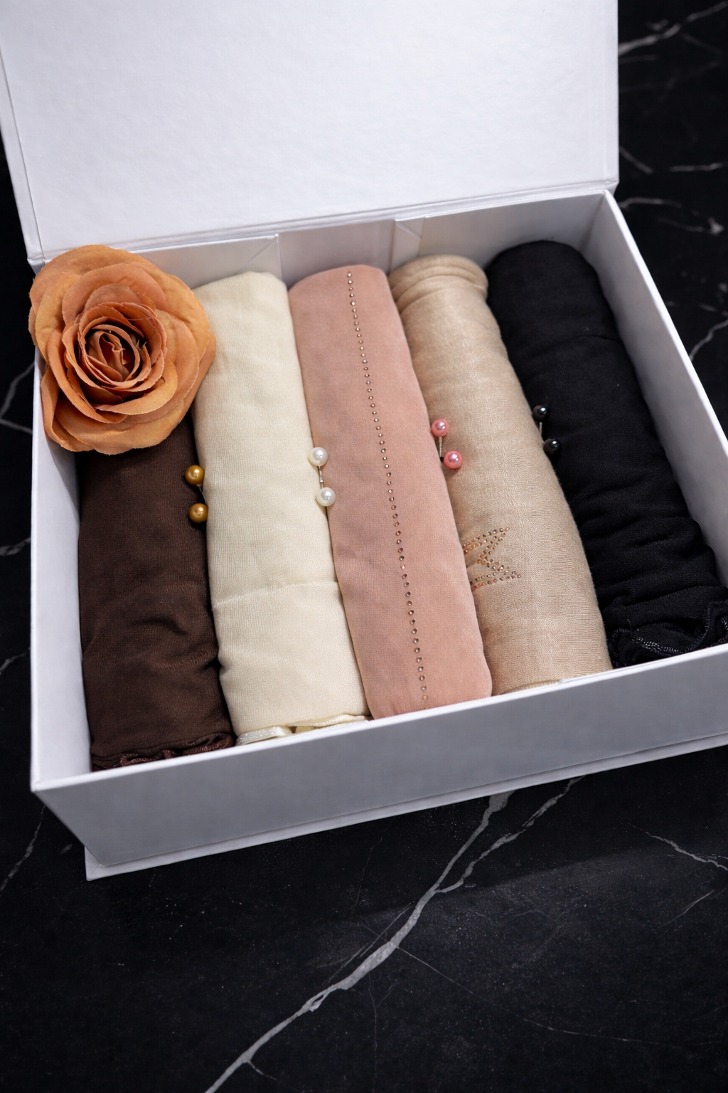 Hijab Box 5 Premium Hijabs